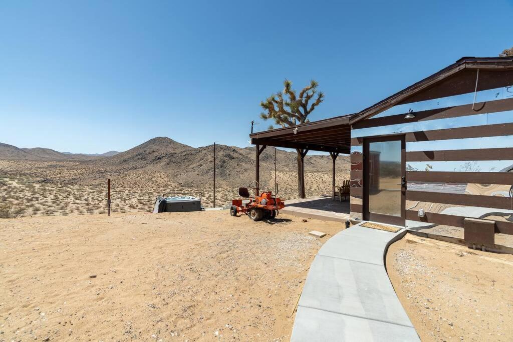 The Invisible Wind Cabin- Joshua Tree Amazing View Юкка-Вэлли Экстерьер фото