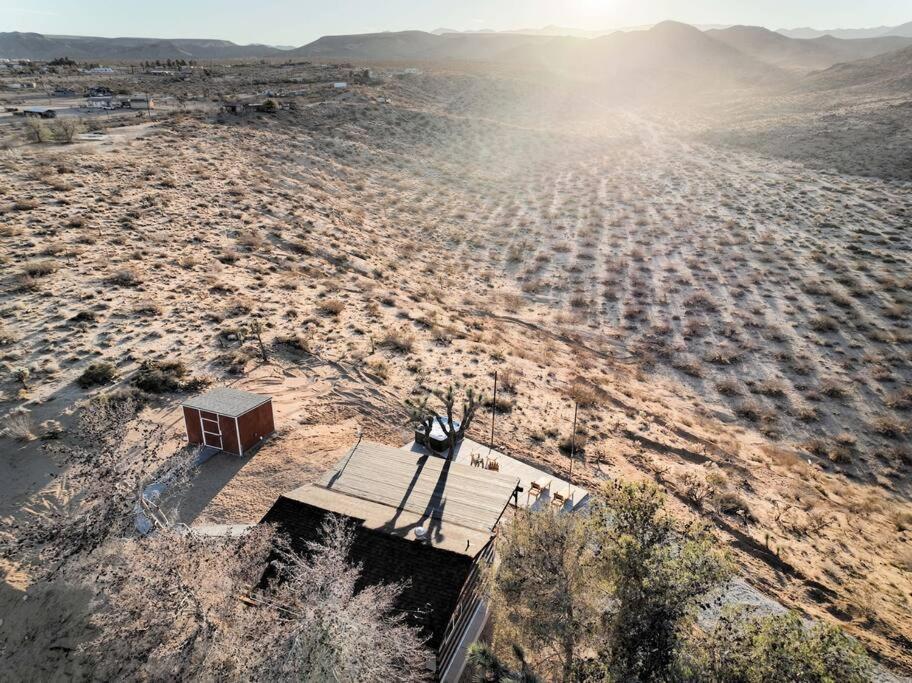The Invisible Wind Cabin- Joshua Tree Amazing View Юкка-Вэлли Экстерьер фото